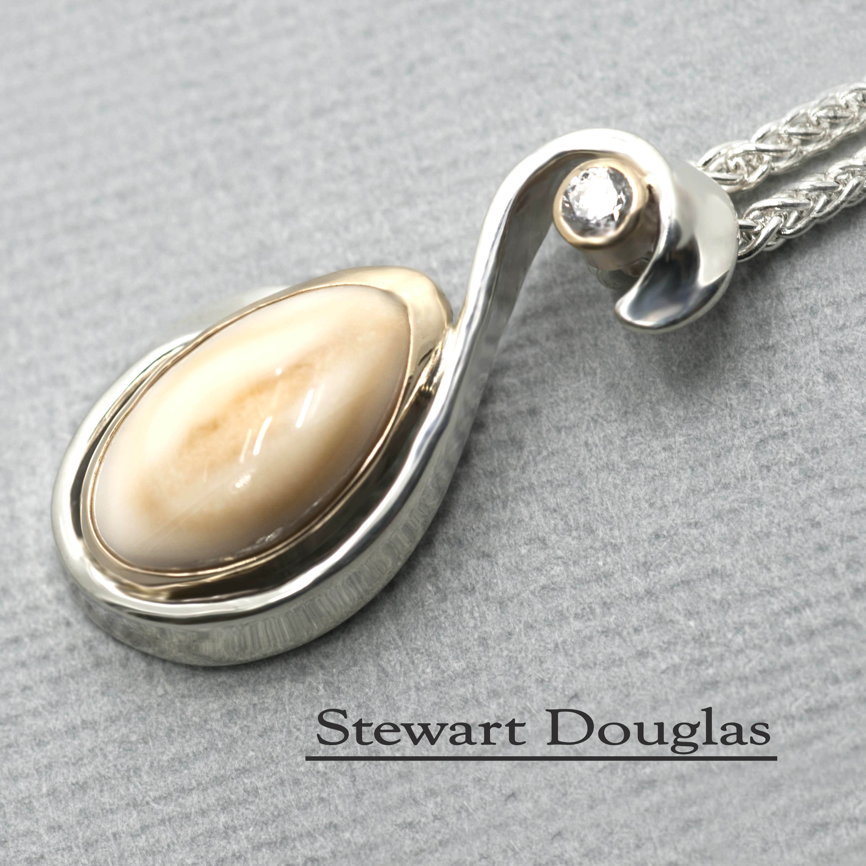 Mesa Falls Pendant Dale’s Jewelers