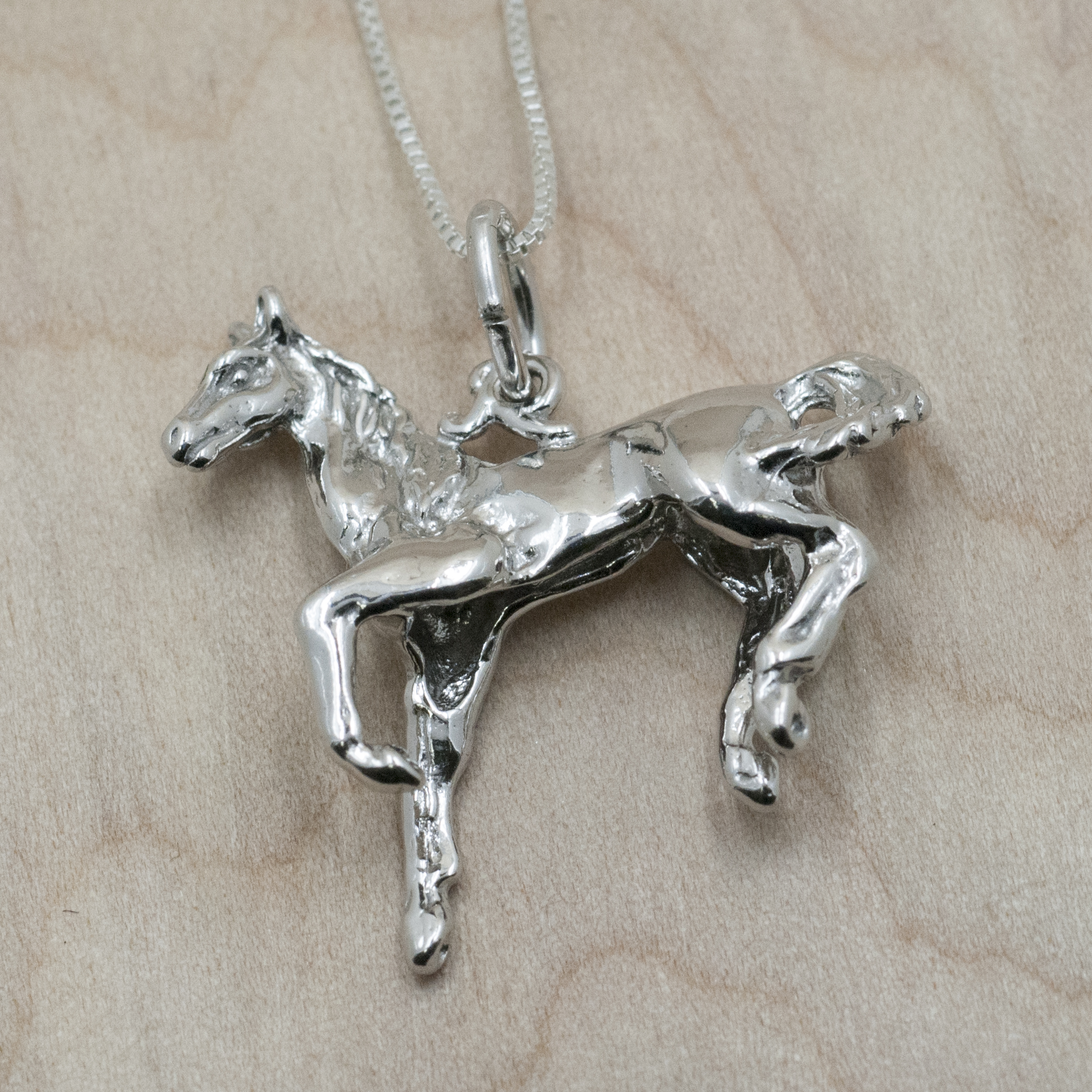 Horse Necklace Dale’s Jewelers